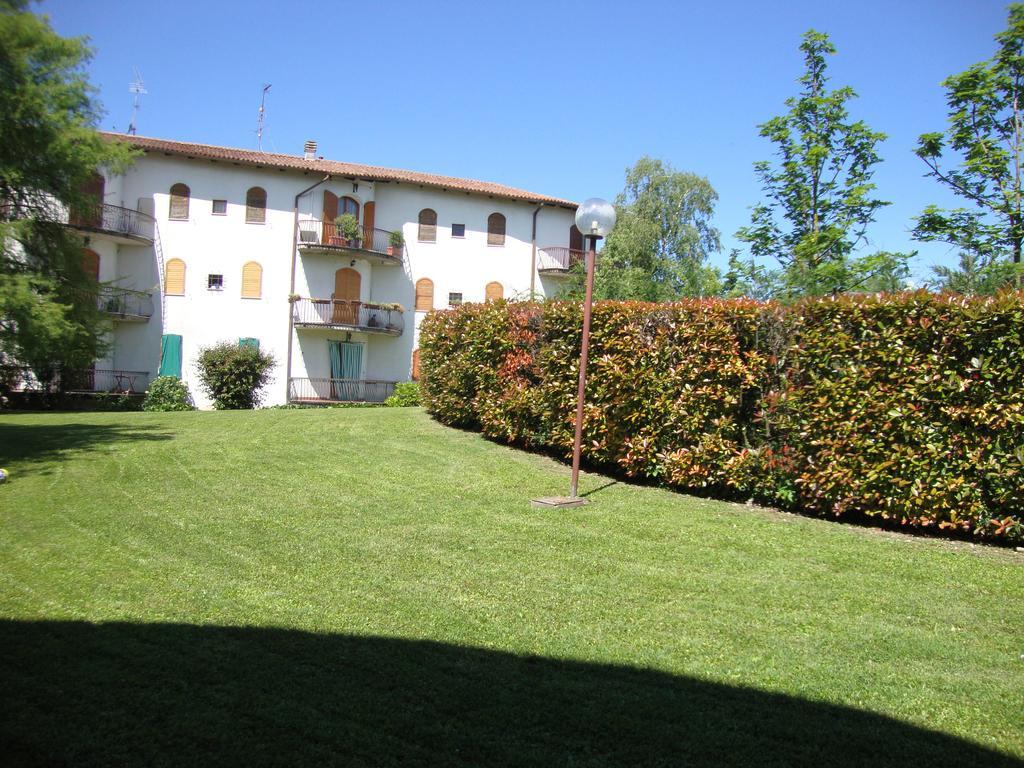 Il Glicine Sul Garda Appartamento Turistico 페스키에라델가르다 외부 사진